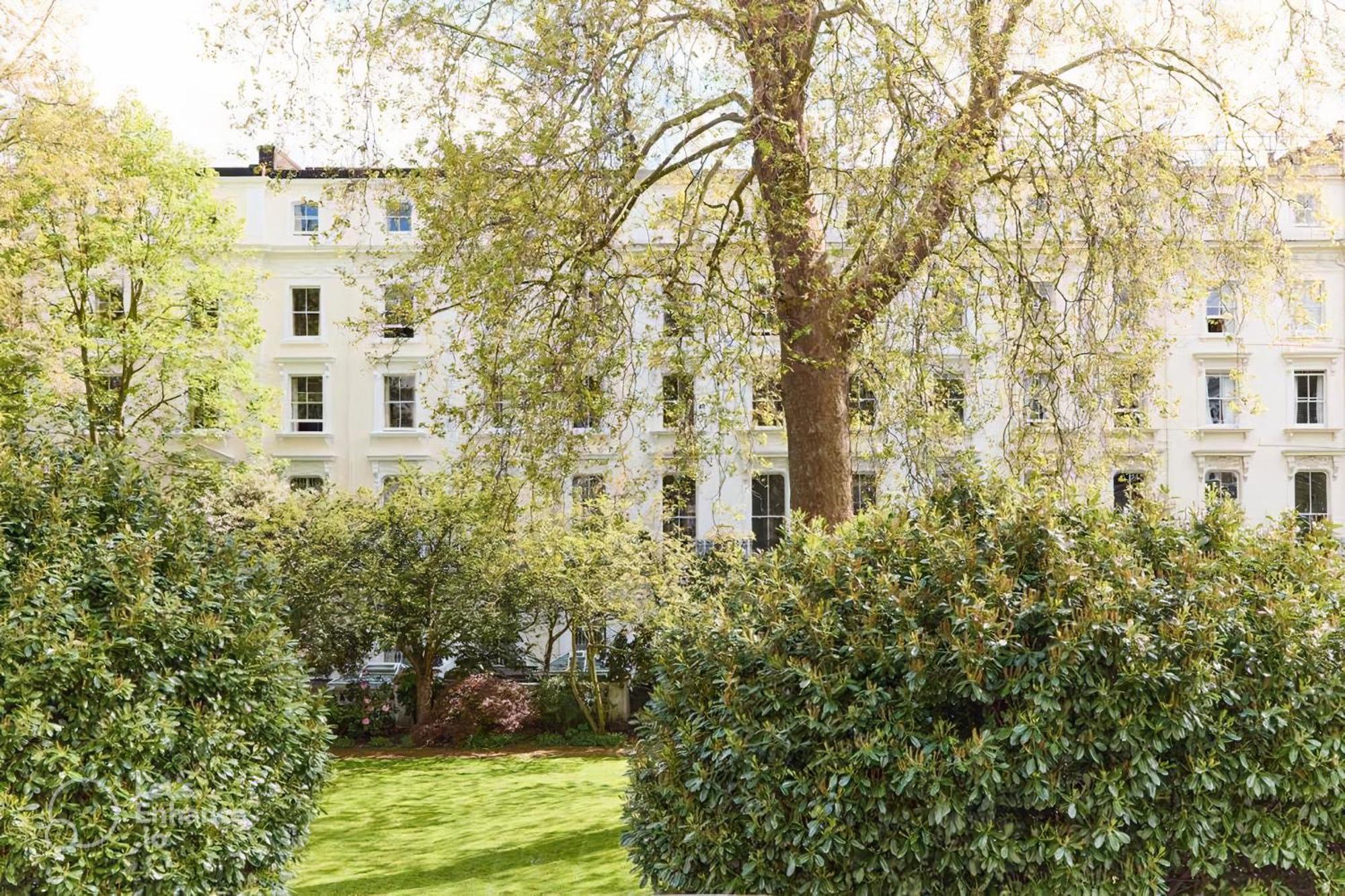 Chic Bayswater Luxury Retreat Apartment London Exterior photo